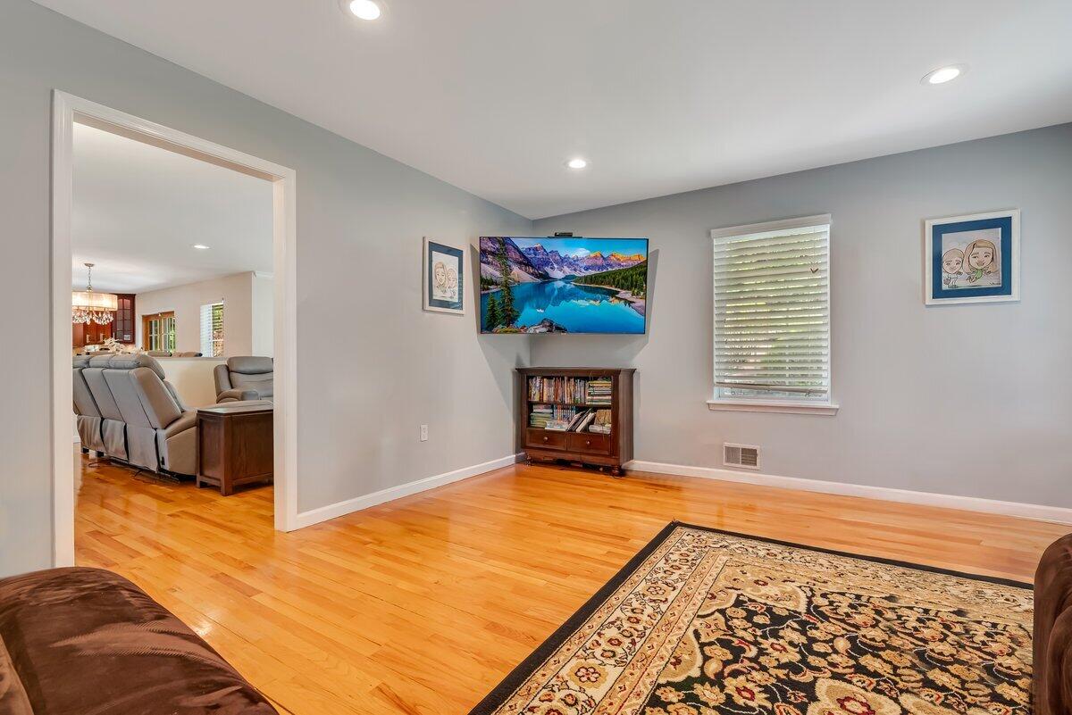 1376 Buck Ridge Drive, Stroudsburg, Pennsylvania image 22