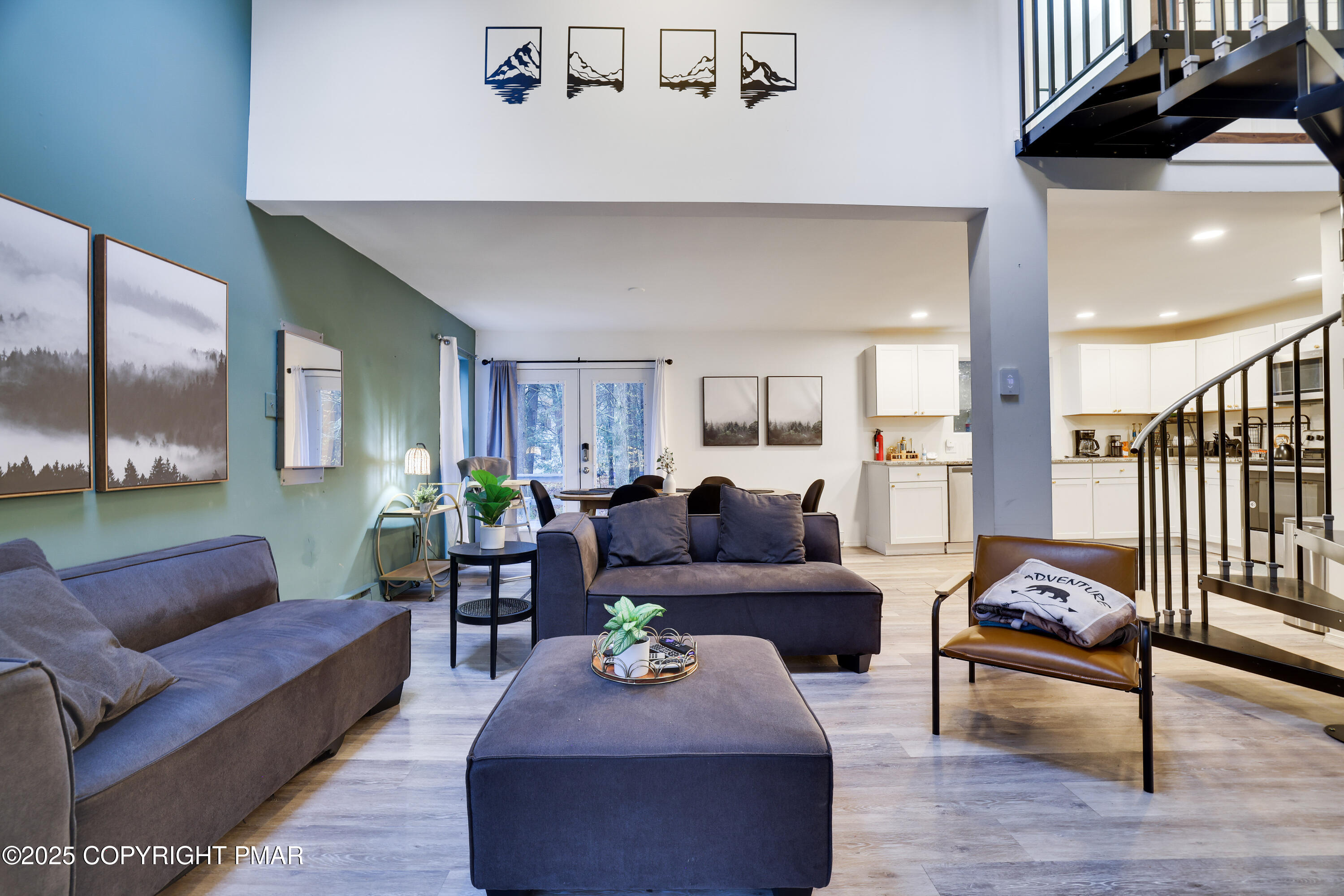 421 King Arthur Road