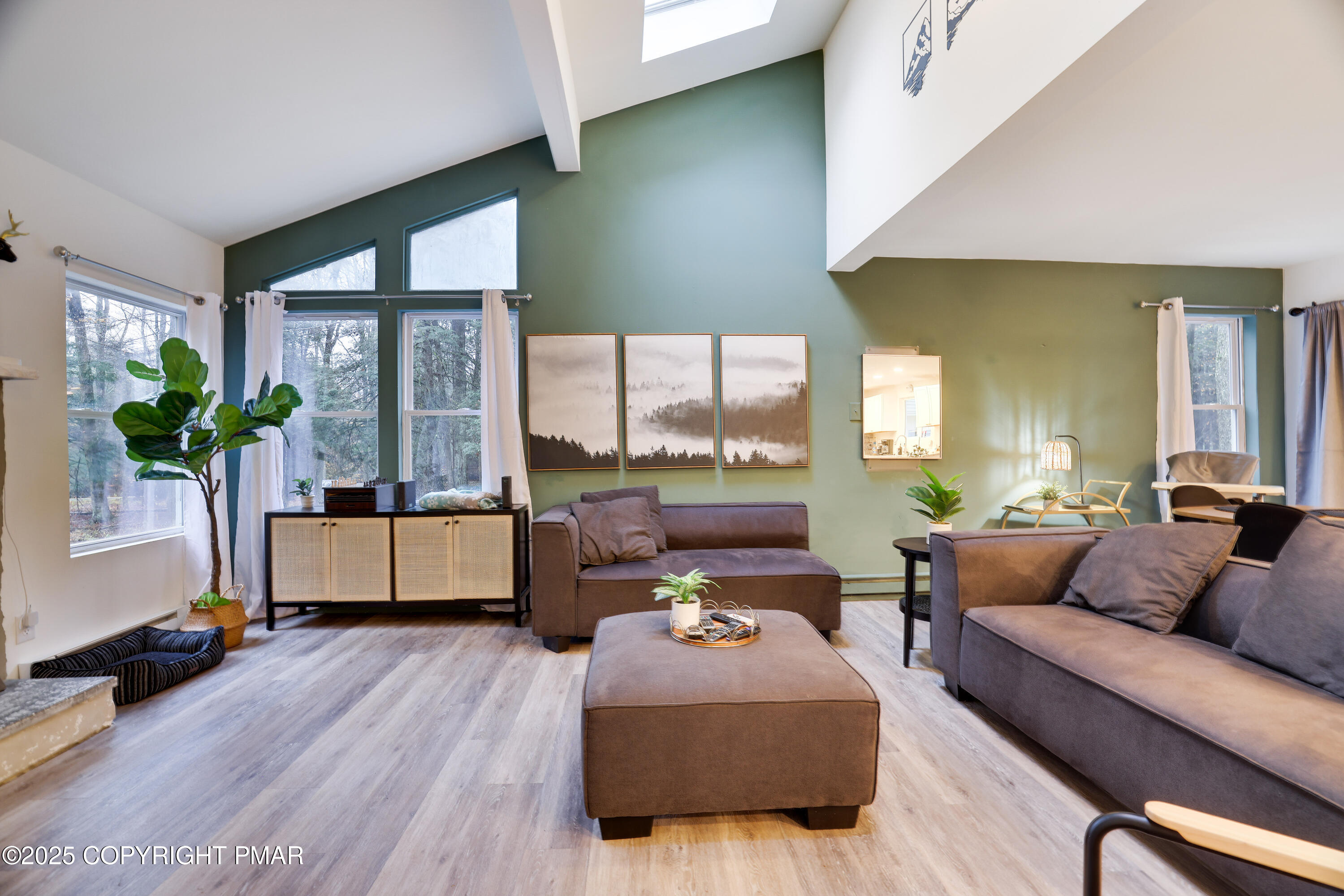 421 King Arthur Road