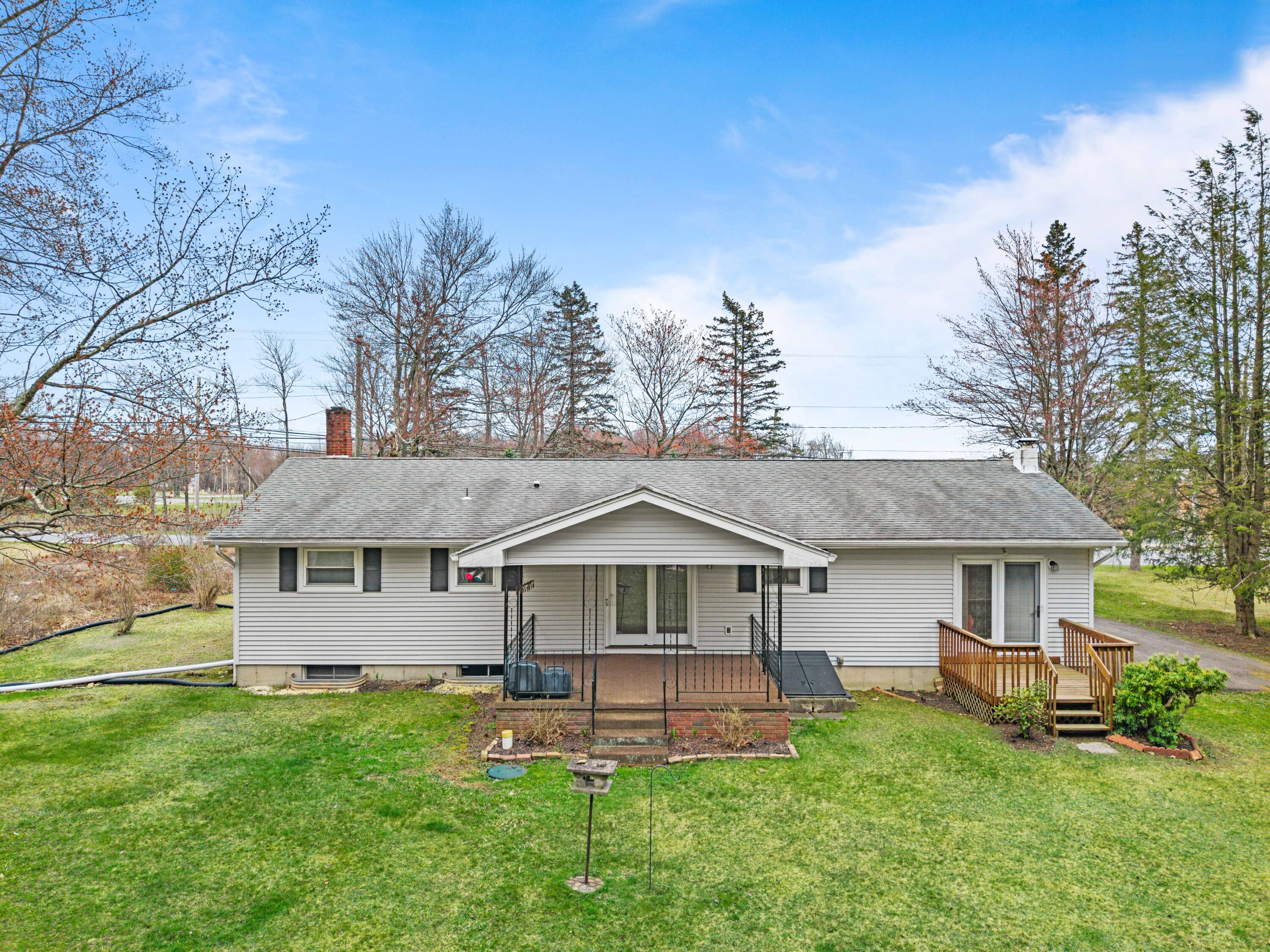 124 Summit Avenue, Pocono Summit, Pennsylvania image 13