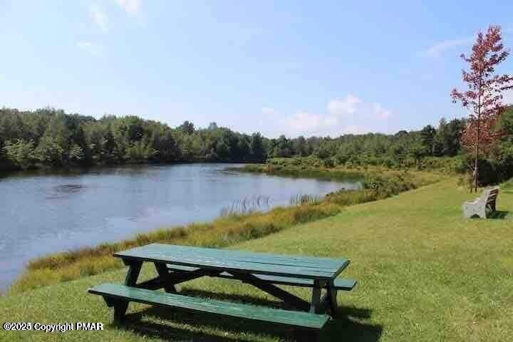 Penn Forest Drive, Albrightsville, Pennsylvania image 8