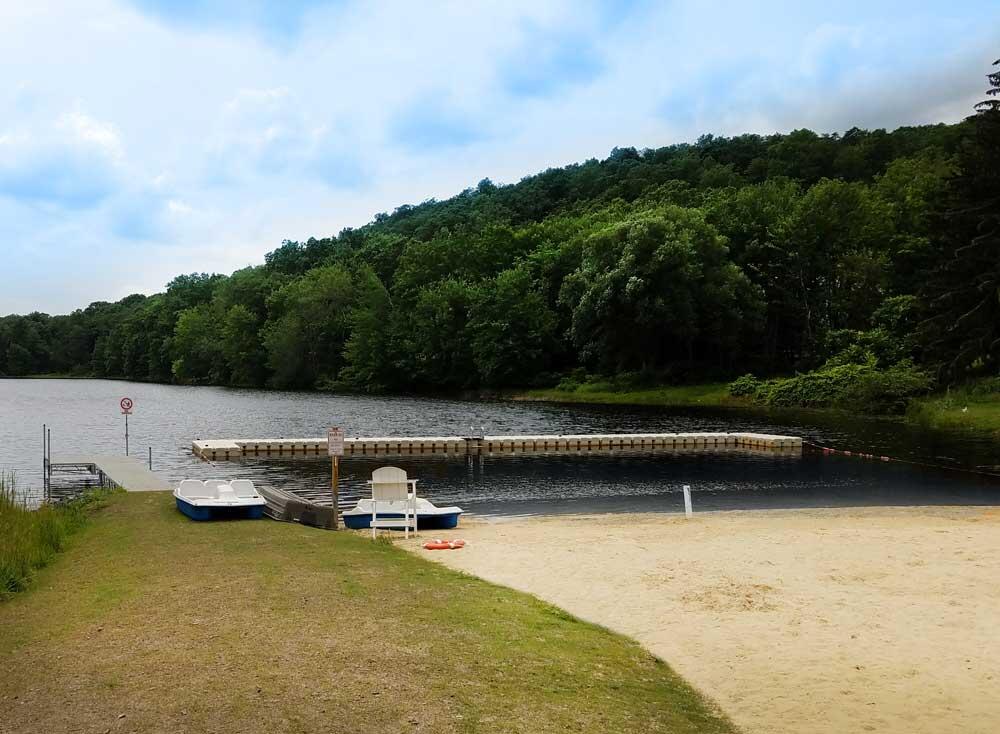 1152 Lancaster Drive, Bushkill, Pennsylvania image 35