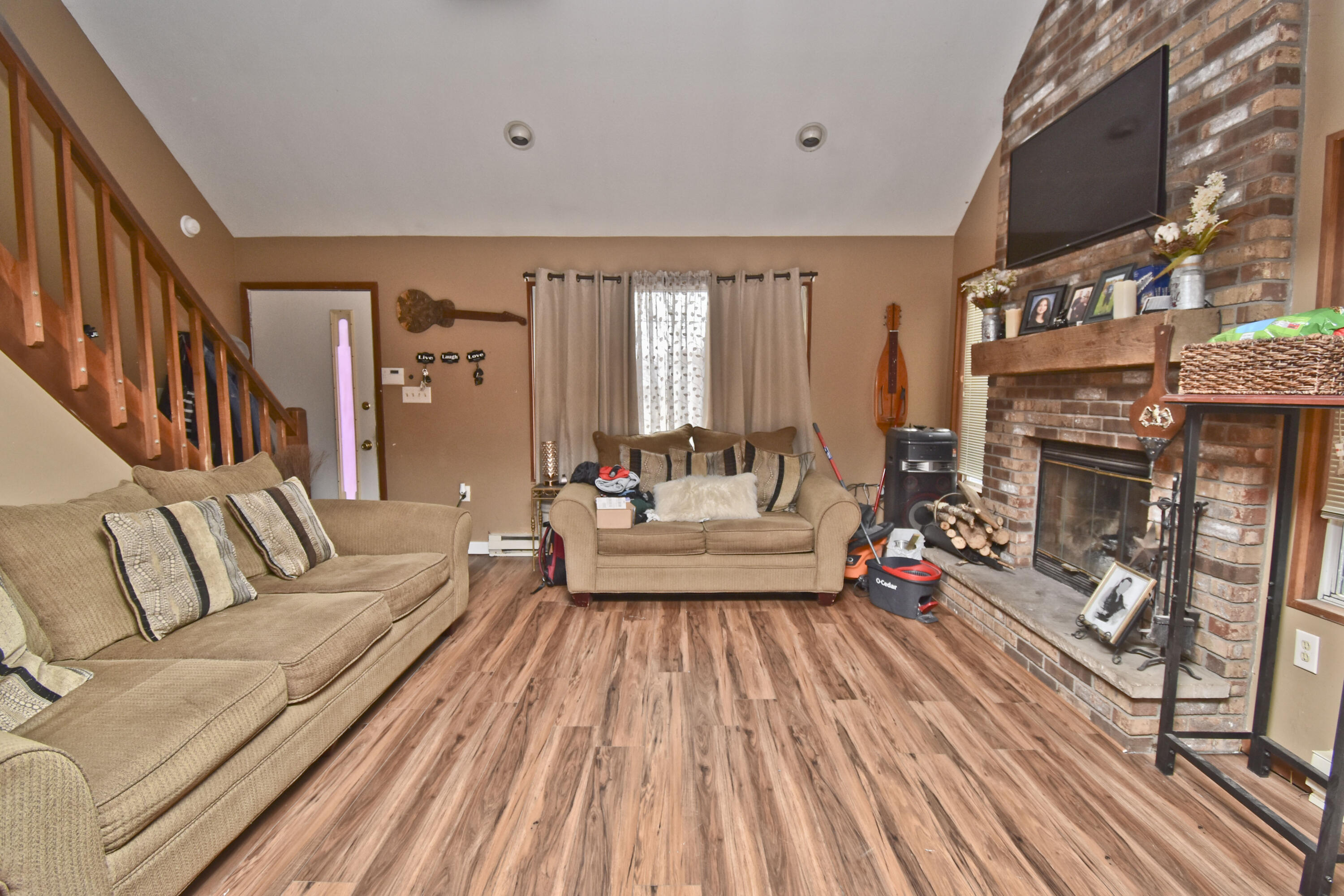1152 Lancaster Drive, Bushkill, Pennsylvania image 6
