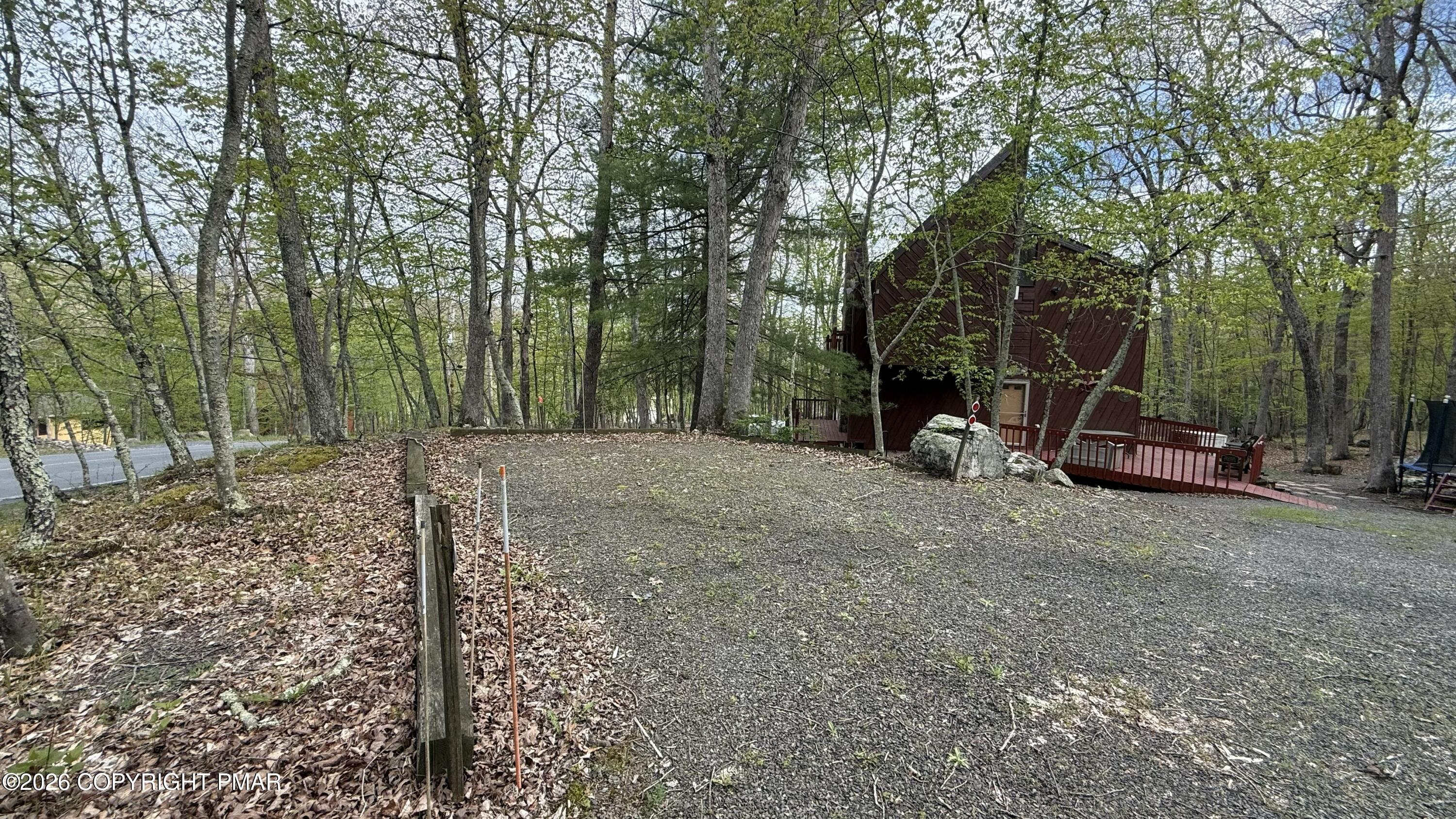 5933 Decker Road