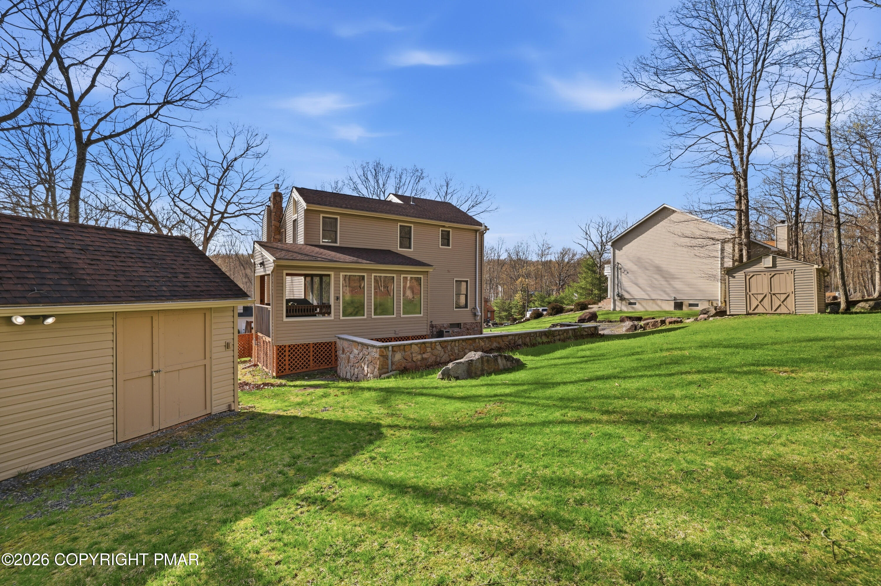 7120 Pine Grove Drive