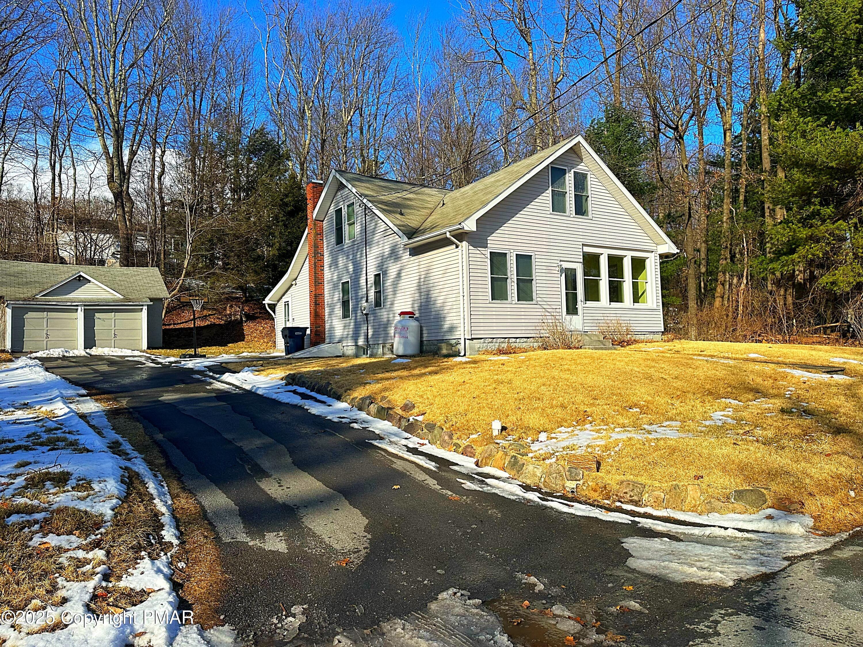 92 Kinney Avenue, Mount Pocono, Pennsylvania image 4