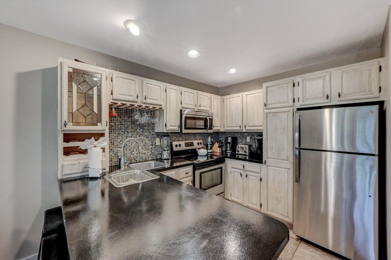 52 Laurelwoods Drive, Lake Harmony, Pennsylvania image 13