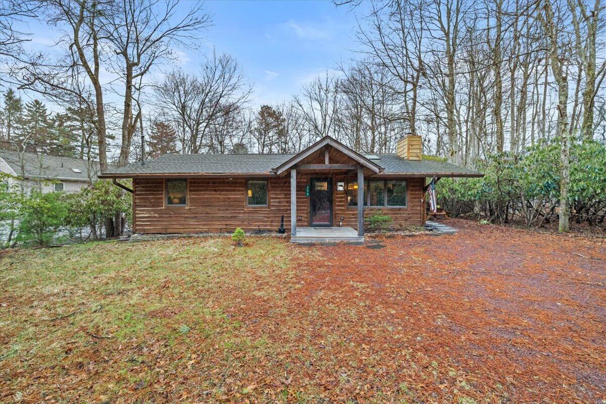 259 Tanglewood Drive, Pocono Pines, Pennsylvania image 2
