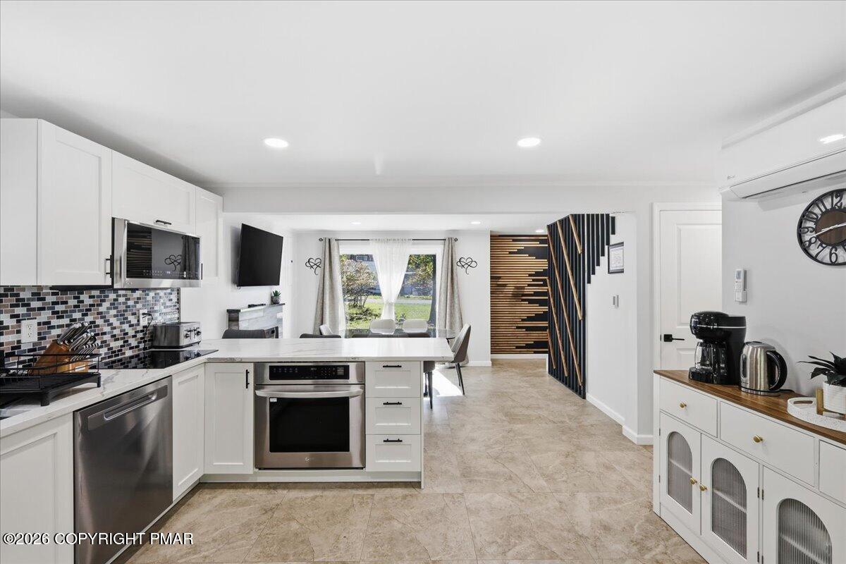 6539 Laurel Hollow Road