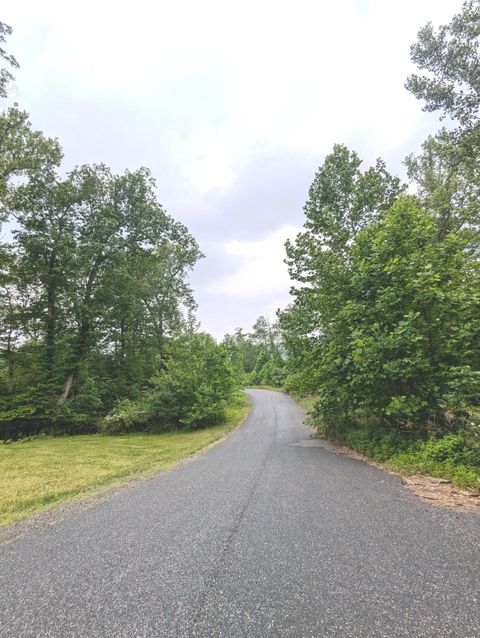 Vacant Land For Sale - 211 Ravens Nest Road<br/> Stroudsburg, PA 18360