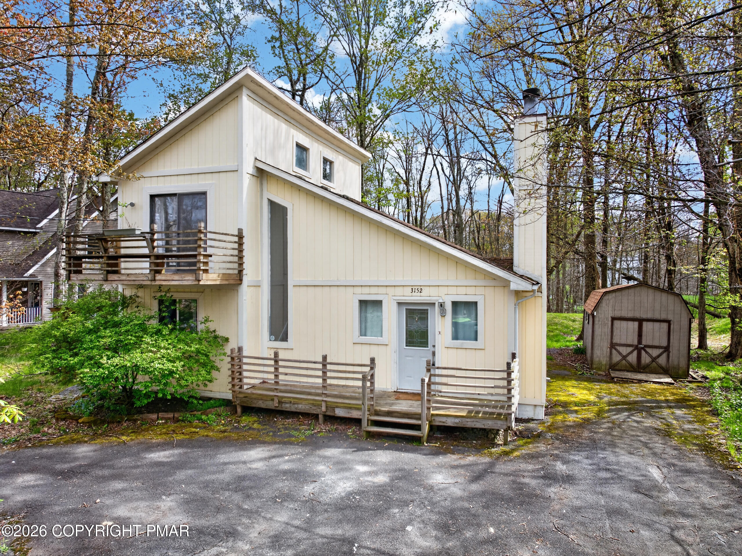3152 Hamlet Drive