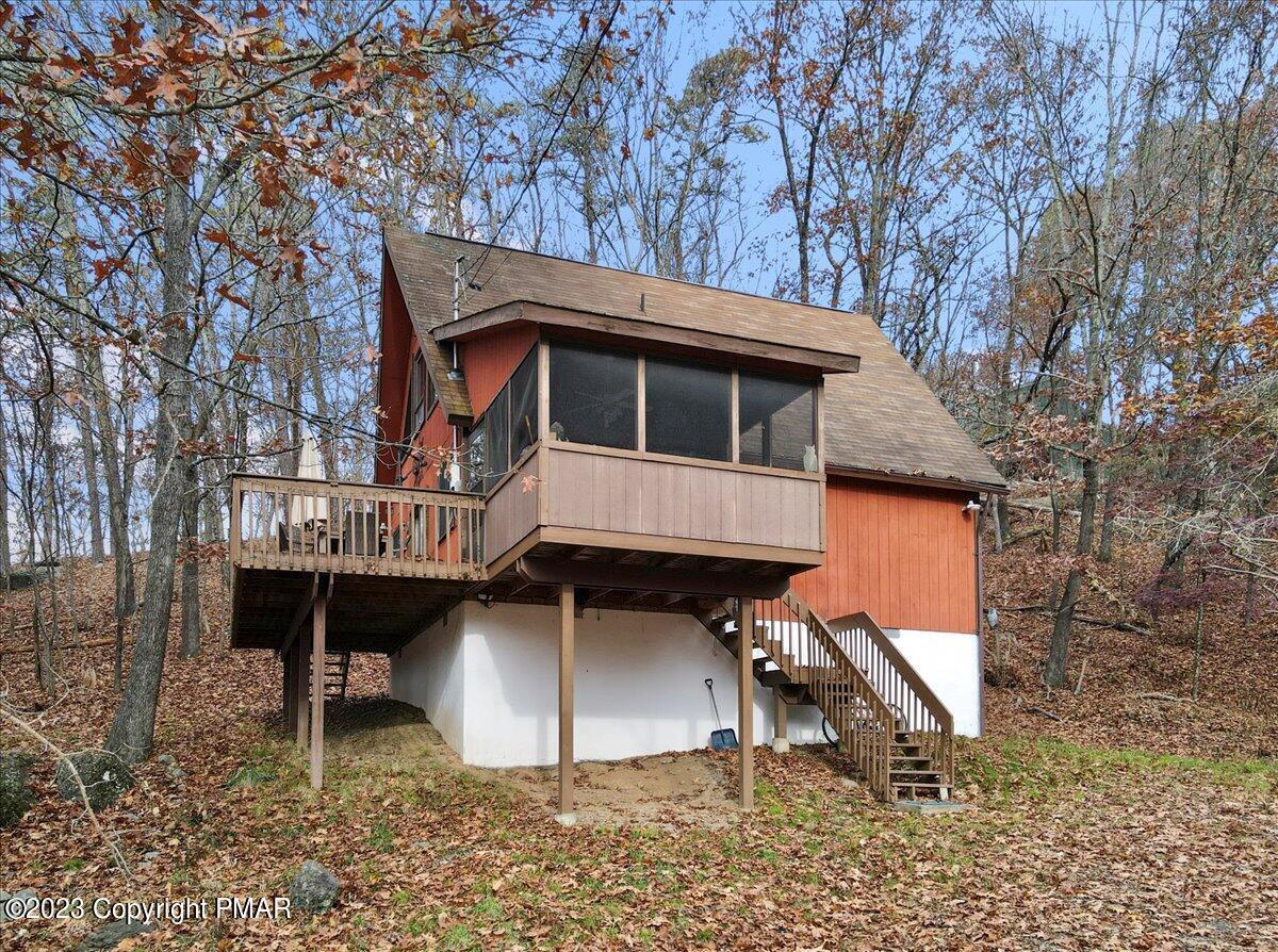 250 Brentwood Drive, Bushkill, Pennsylvania image 1