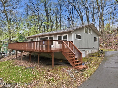 Homes For Sale - 112 Fairview Drive<br/> Dingmans Ferry, PA 18328