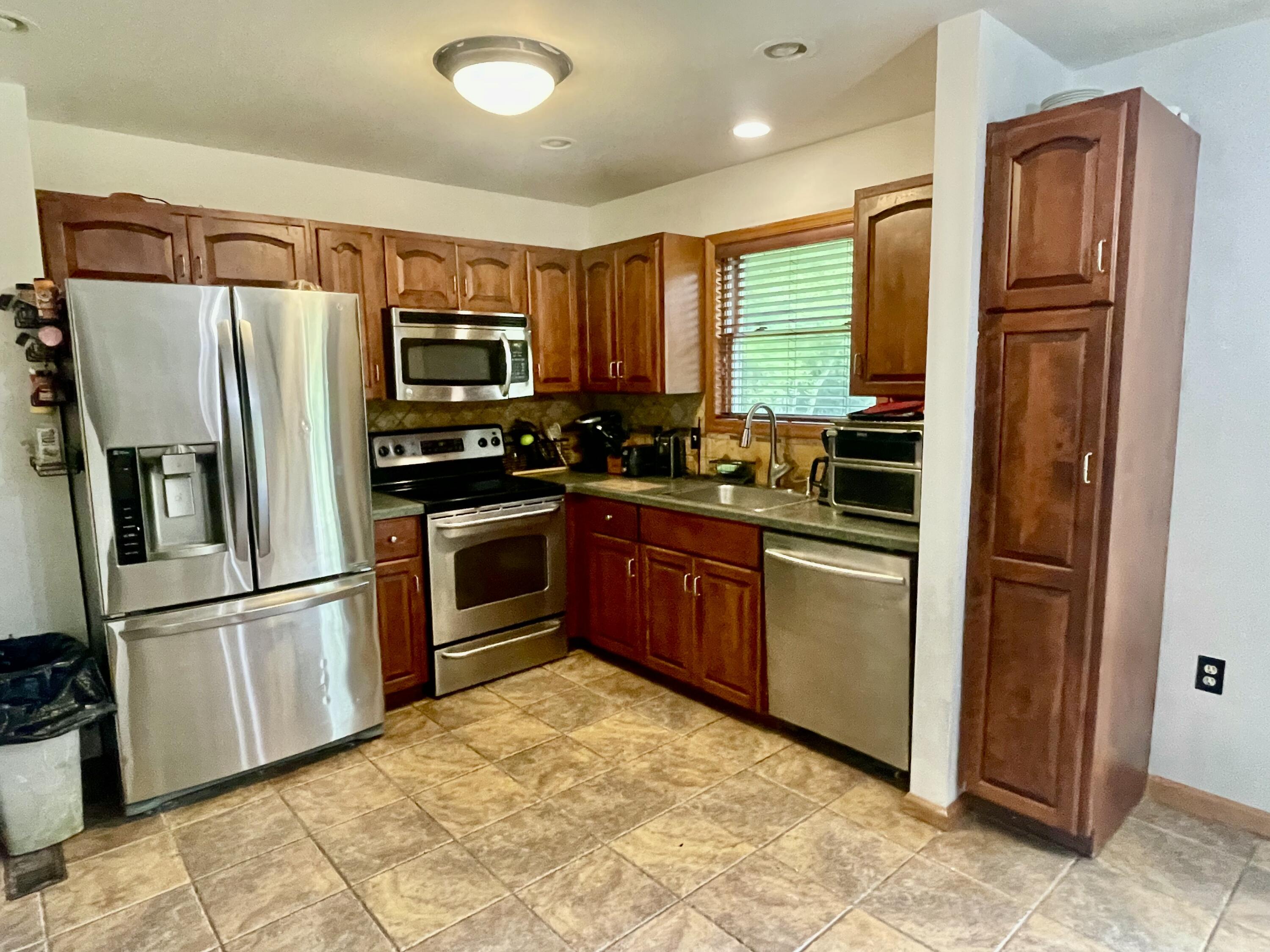 350 Brier Crest Road, Blakeslee, Pennsylvania image 5