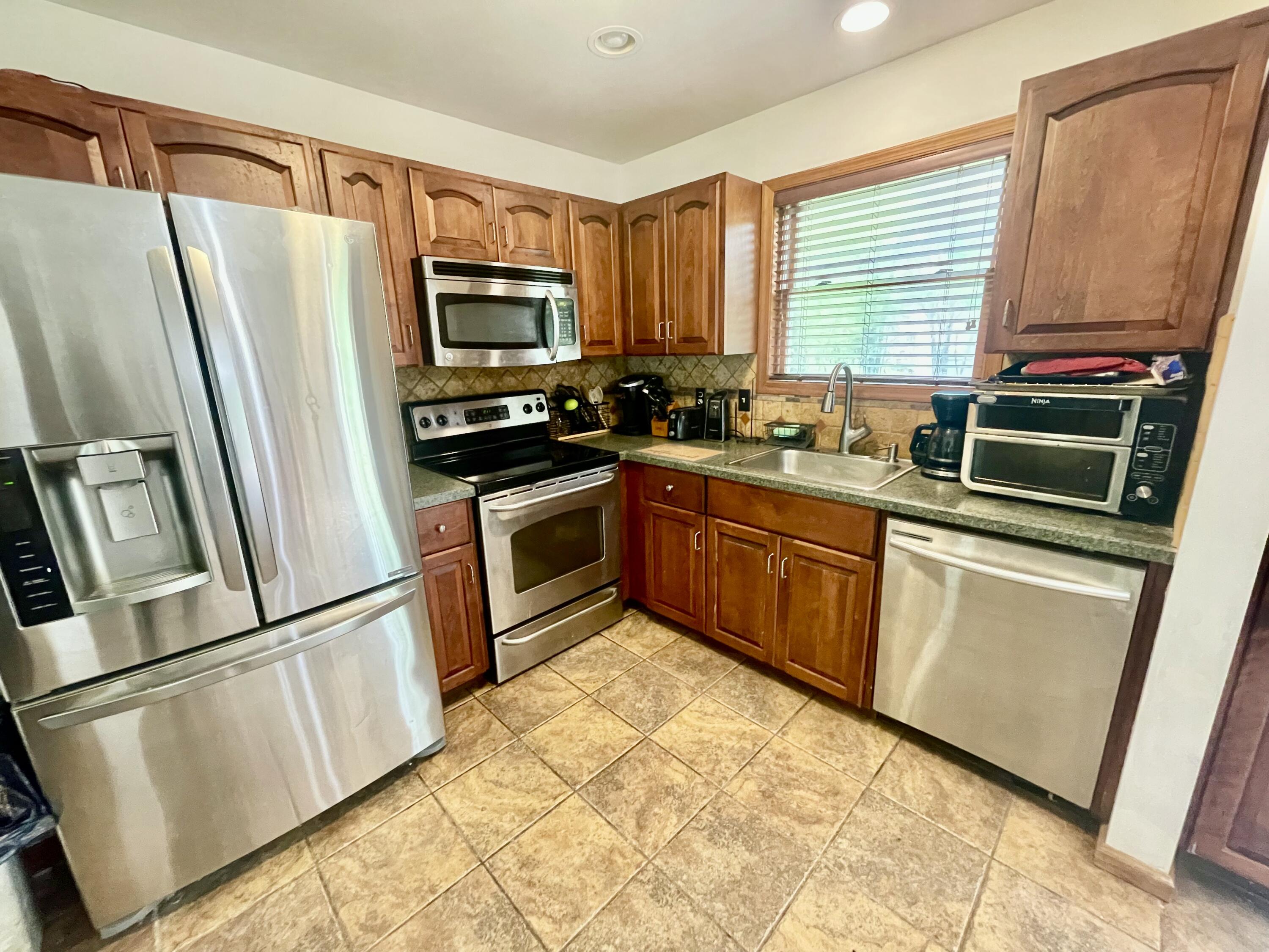350 Brier Crest Road, Blakeslee, Pennsylvania image 6