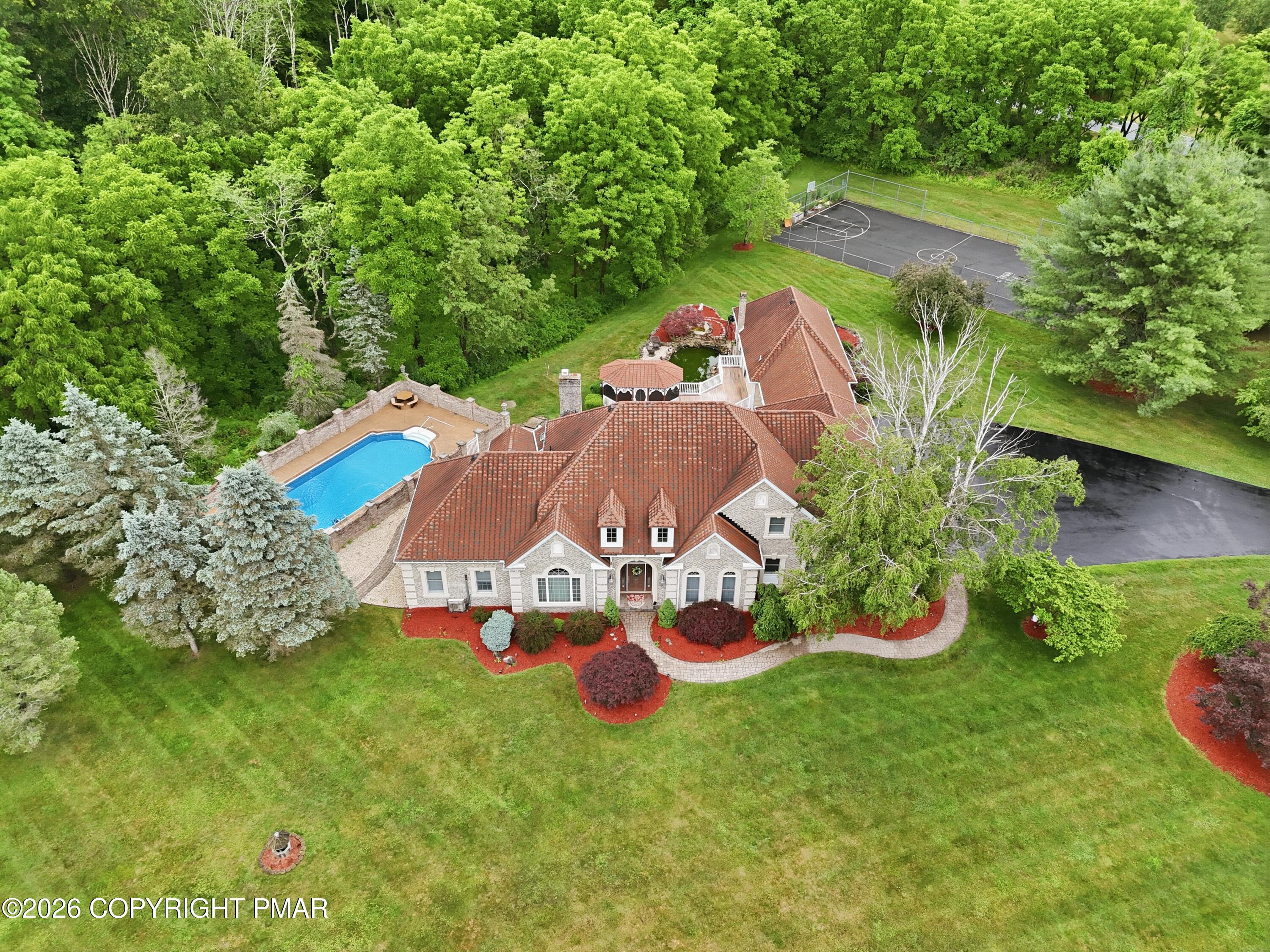 2134 Fox Run Rd, Stroudsburg, PA, 18360, USA, 6 Bedrooms Bedrooms, ,6 BathroomsBathrooms,Residential,Active,2134 Fox Run Rd,PM-141896