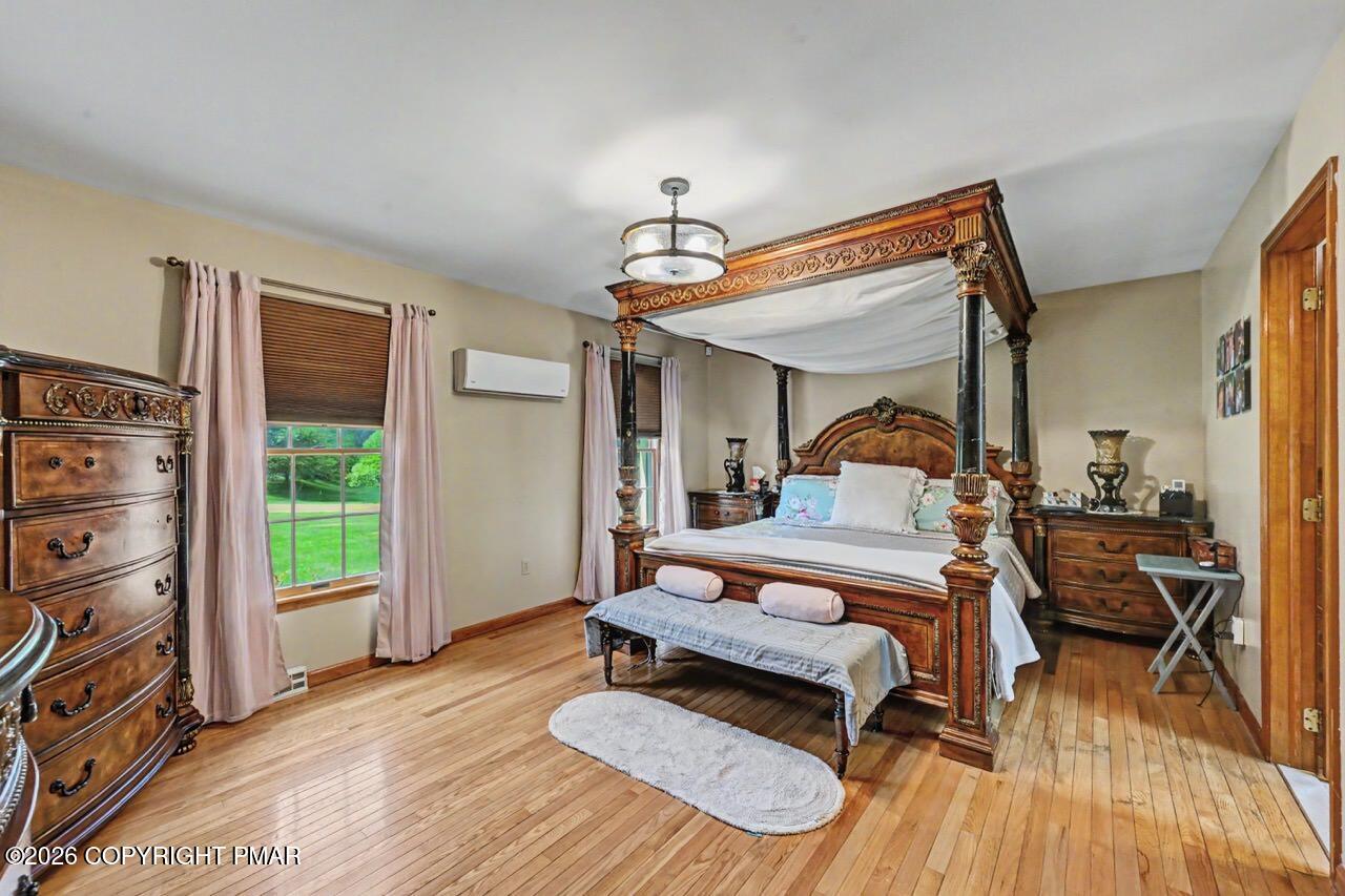 2134 Fox Run Rd, Stroudsburg, PA, 18360, USA, 6 Bedrooms Bedrooms, ,6 BathroomsBathrooms,Residential,Active,2134 Fox Run Rd,PM-141896