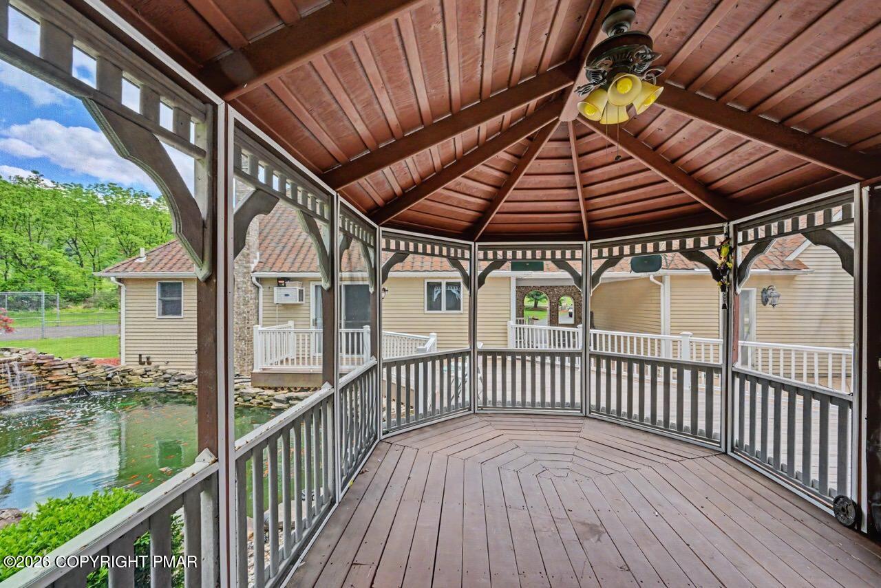2134 Fox Run Rd, Stroudsburg, PA, 18360, USA, 6 Bedrooms Bedrooms, ,6 BathroomsBathrooms,Residential,Active,2134 Fox Run Rd,PM-141896