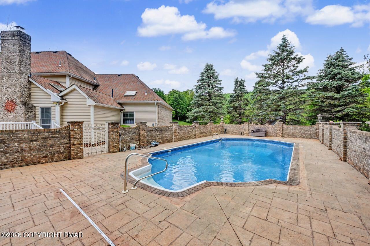 2134 Fox Run Rd, Stroudsburg, PA, 18360, USA, 6 Bedrooms Bedrooms, ,6 BathroomsBathrooms,Residential,Active,2134 Fox Run Rd,PM-141896