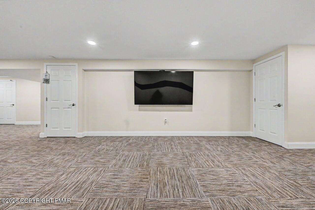 2134 Fox Run Rd, Stroudsburg, PA, 18360, USA, 6 Bedrooms Bedrooms, ,6 BathroomsBathrooms,Residential,Active,2134 Fox Run Rd,PM-141896