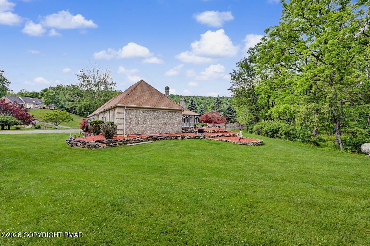 2134 Fox Run Rd, Stroudsburg, PA, 18360, USA, 6 Bedrooms Bedrooms, ,6 BathroomsBathrooms,Residential,Active,2134 Fox Run Rd,PM-141896