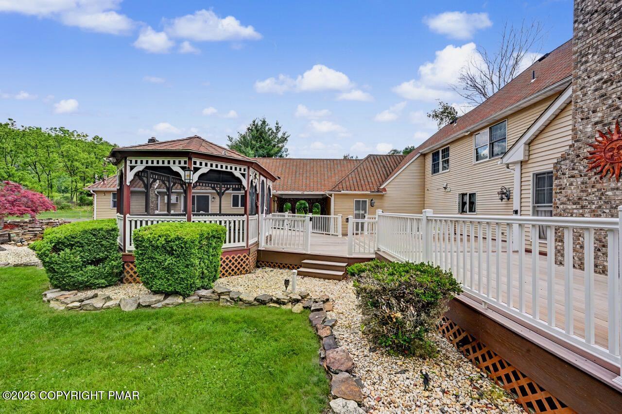 2134 Fox Run Rd, Stroudsburg, PA, 18360, USA, 6 Bedrooms Bedrooms, ,6 BathroomsBathrooms,Residential,Active,2134 Fox Run Rd,PM-141896