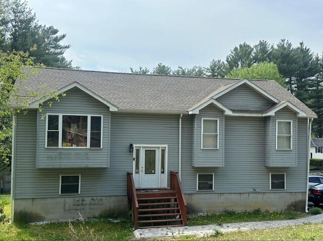 838 Cayuga Way, Stroudsburg, Pennsylvania image 1