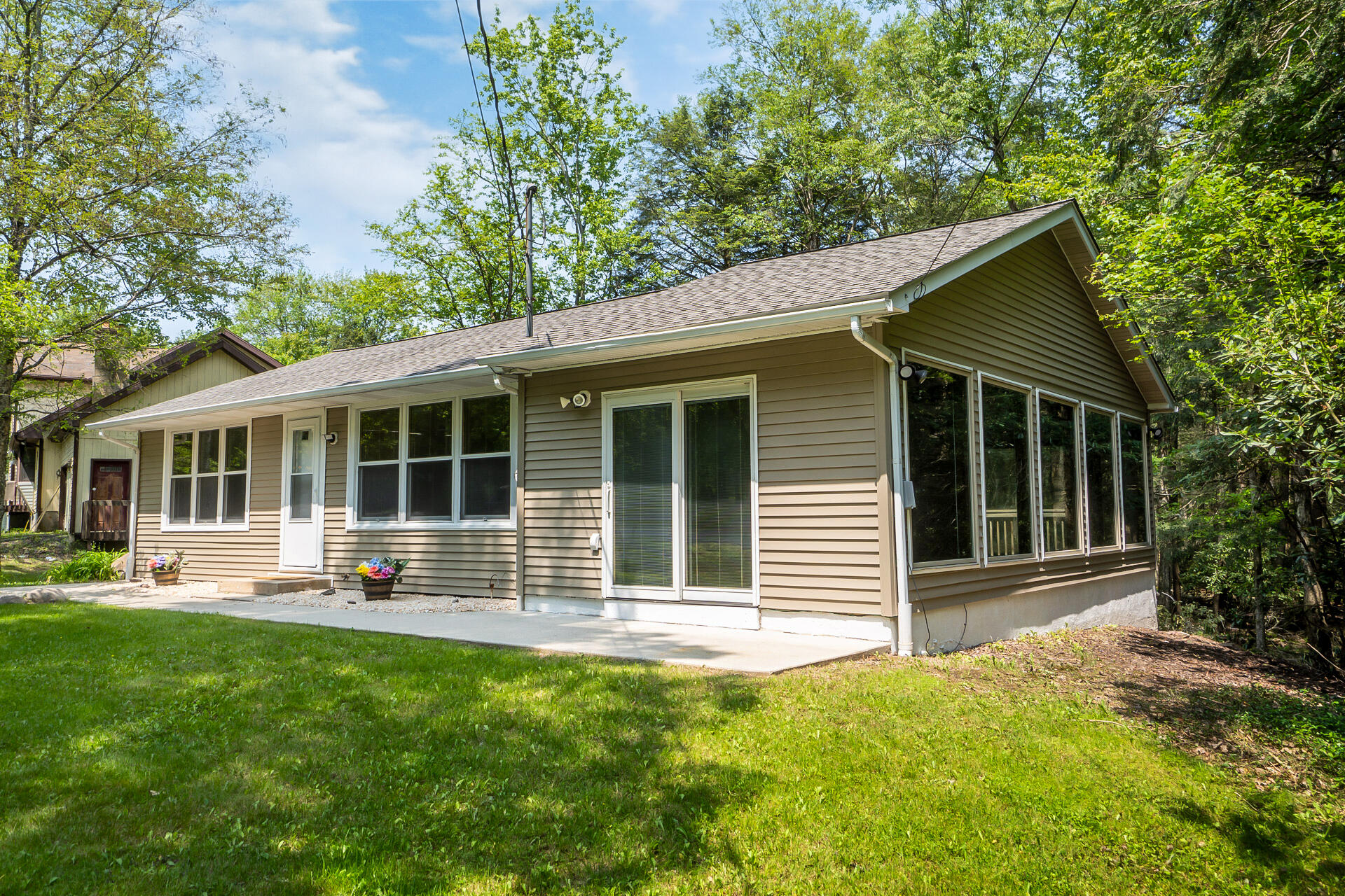 18 Holiday Drive, Albrightsville, Pennsylvania image 4