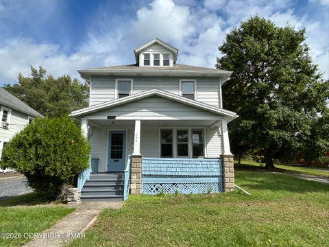 Homes For Rent - 104 Smith Street<br/> East Stroudsburg, PA 18301