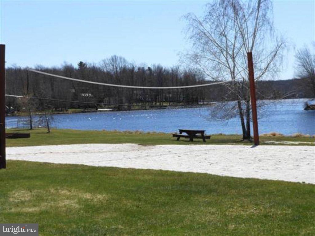 120 Tomhickon Trail Trl, Pocono Lake, Pennsylvania image 38