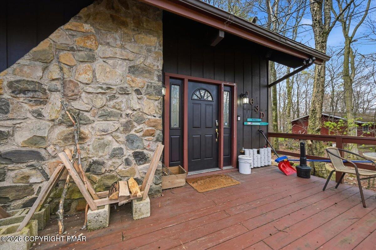 3355 Woodland Drive