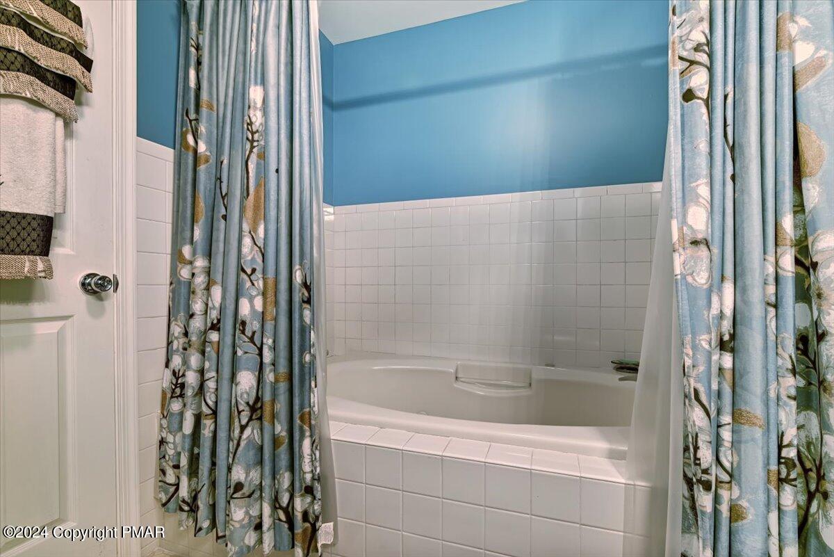 158 Forest Drive, Canadensis, Pennsylvania image 38
