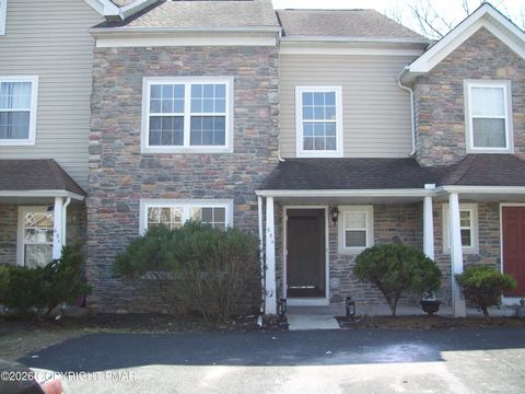 Homes For Sale - 65D Lower Ridge View Circle Cir #D<br/> Monroe County, East Stroudsburg, PA 18302