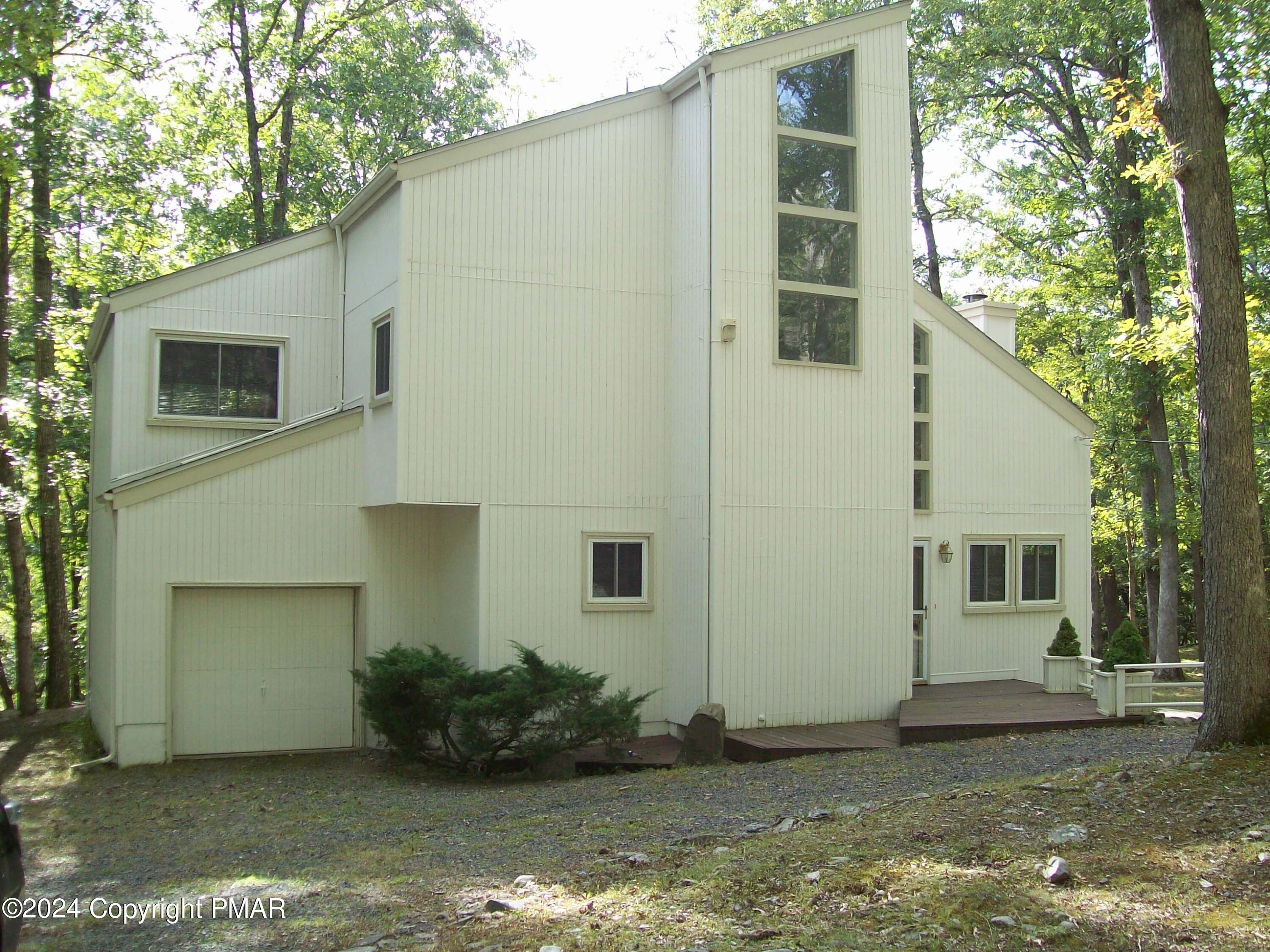 291 Manchester Drive, Bushkill, Pennsylvania image 3