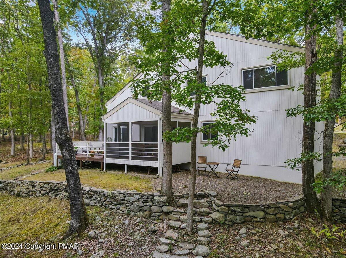 291 Manchester Drive, Bushkill, Pennsylvania image 6