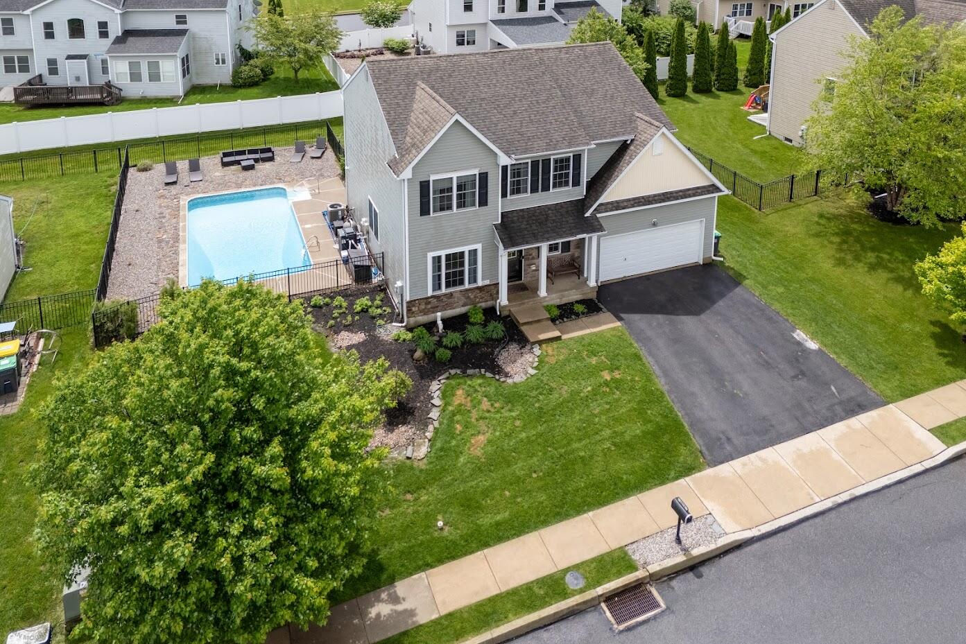 2613 English Ivy Road, Nazareth, Pennsylvania image 48