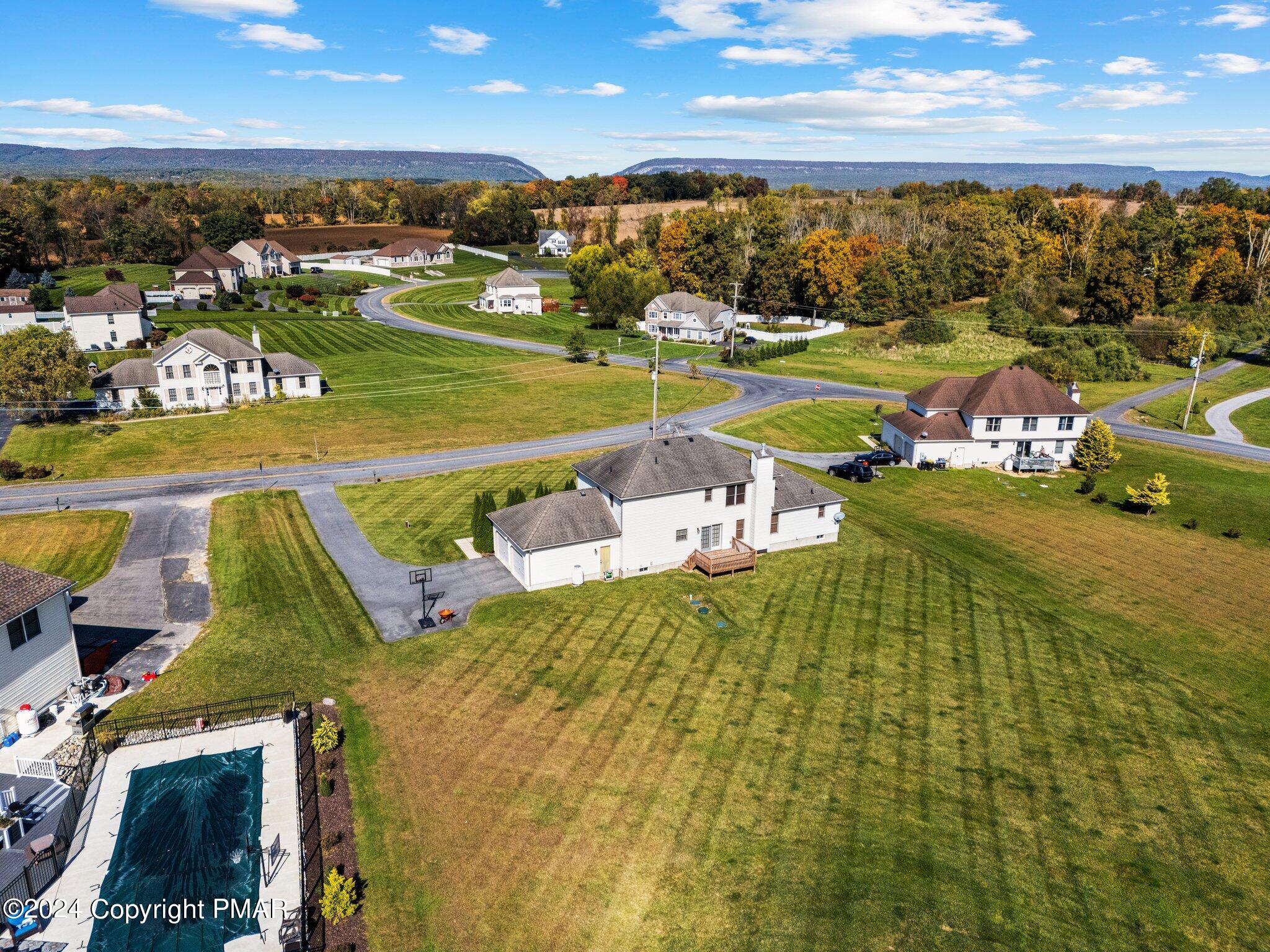 9 Farmstead Way, Mount Bethel, Pennsylvania image 36