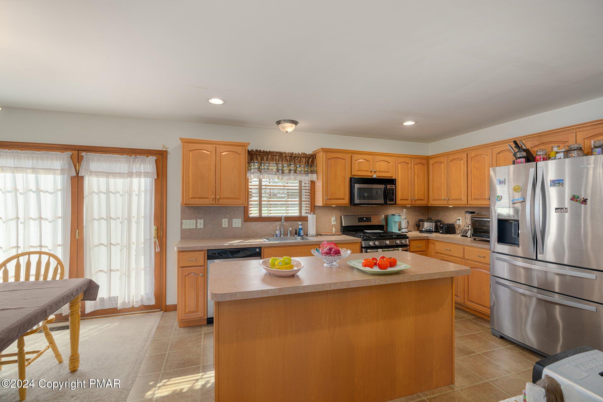 9 Farmstead Way, Mount Bethel, Pennsylvania image 19