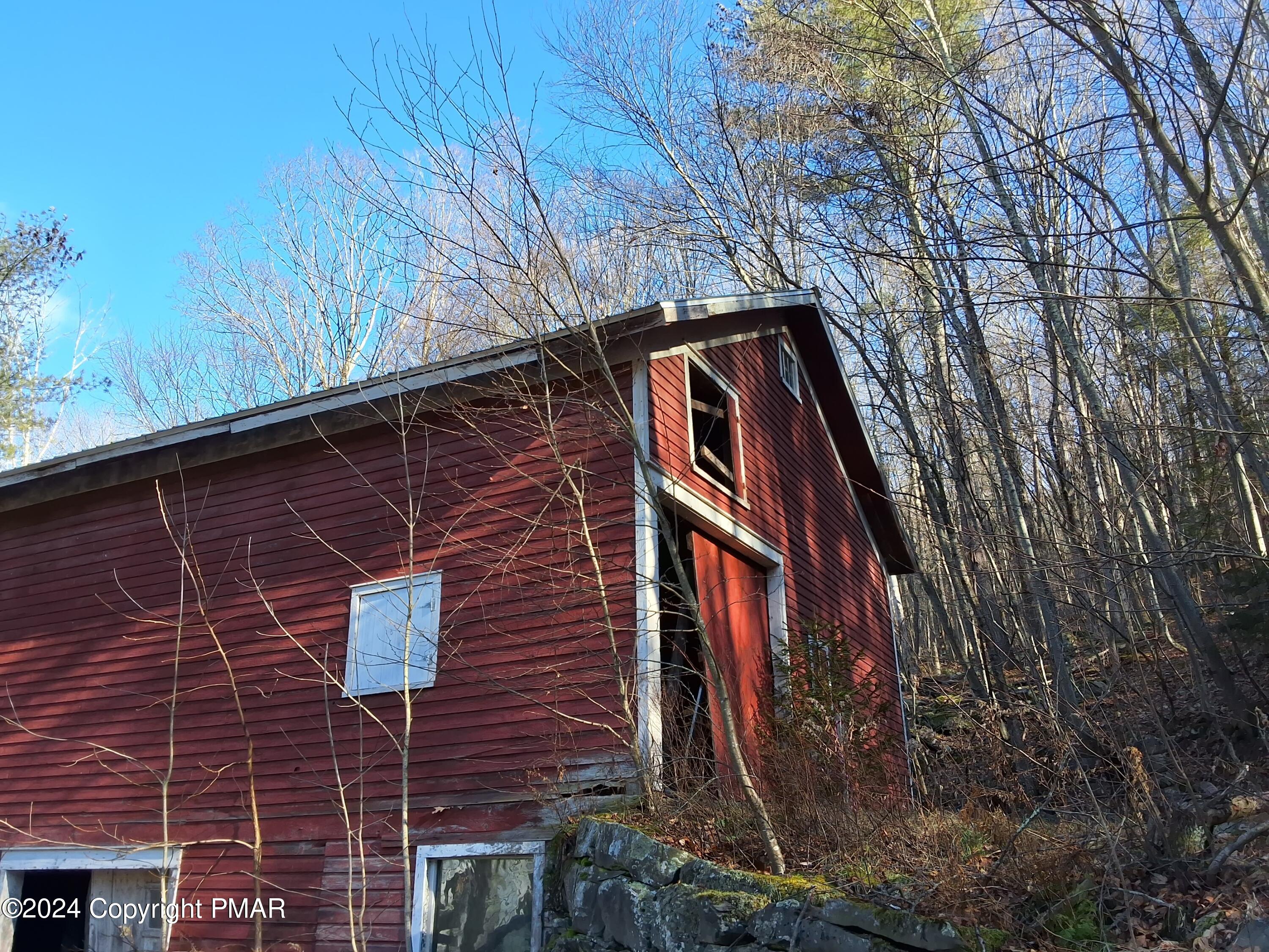 45 Grocery Hill Road, Equinunk, Pennsylvania image 37