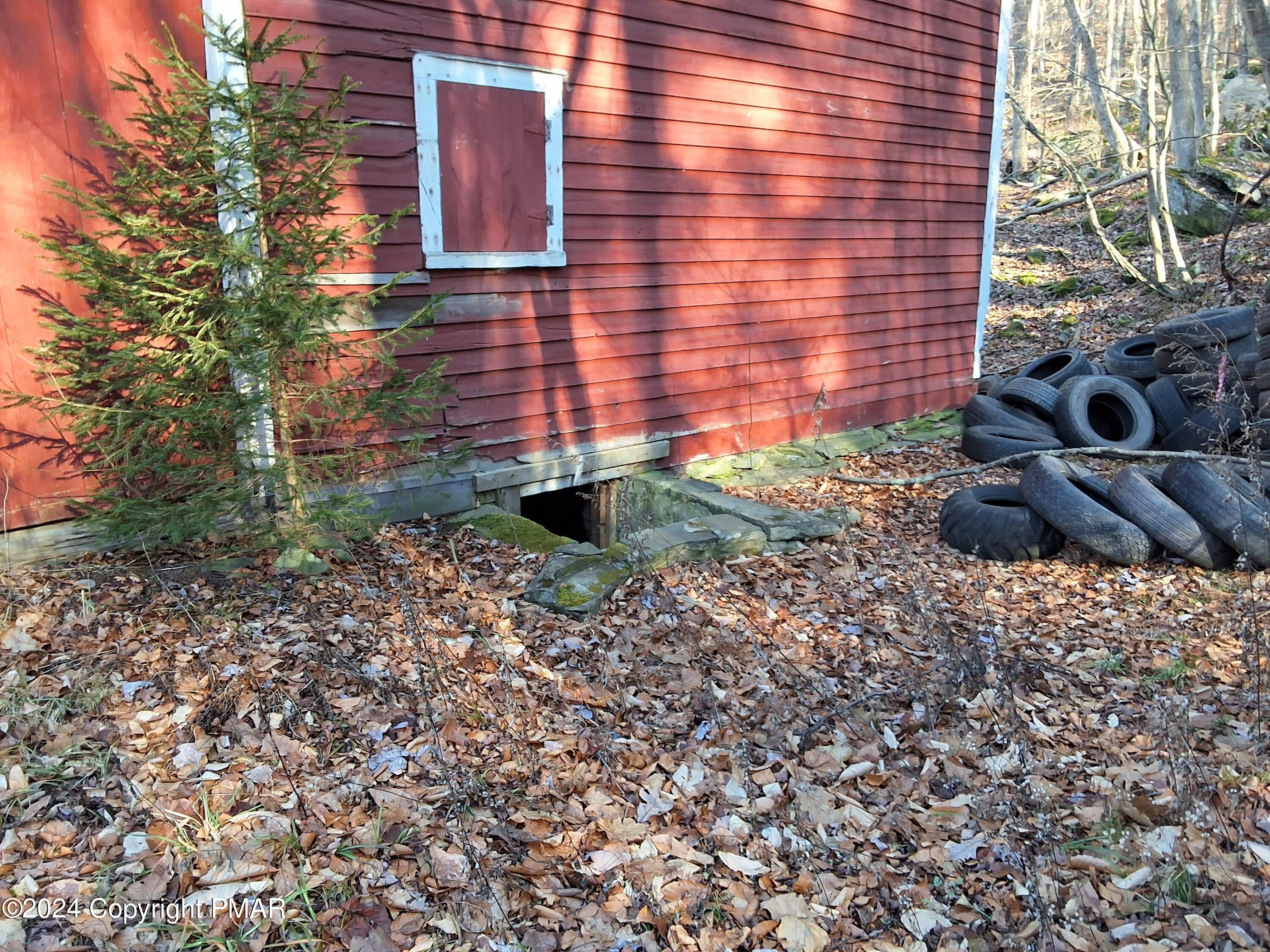 45 Grocery Hill Road, Equinunk, Pennsylvania image 24
