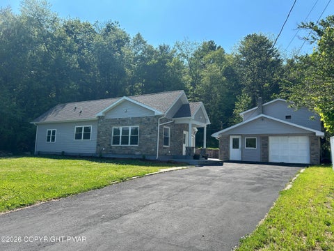 Homes For Sale - 601 Fireline Road<br/> Palmerton, PA 18071
