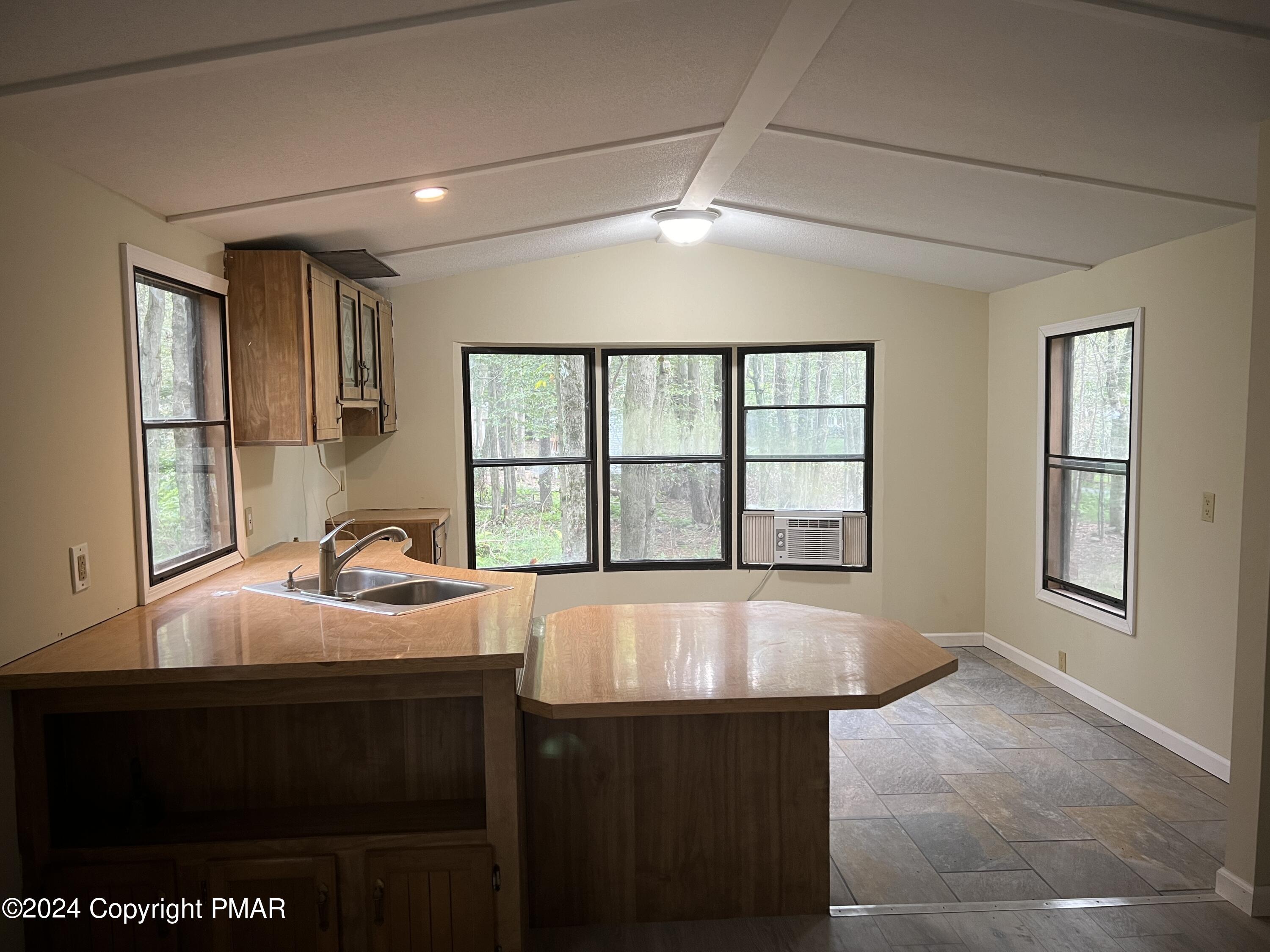 30 Blue Sky Path, Gouldsboro, Pennsylvania image 3