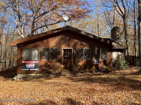 Homes For Sale - 119 Little Mud Pond Road<br/> Dingmans Ferry, PA 18328