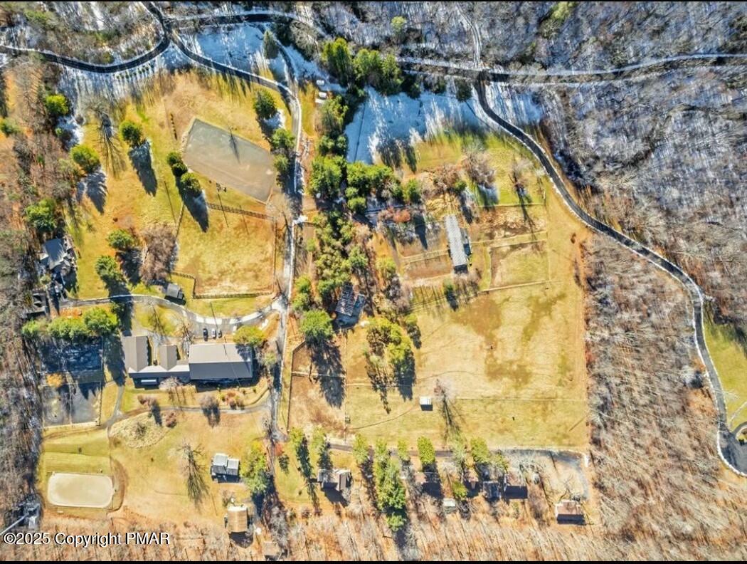 122 Barn Swallow Lane, Cresco, Pennsylvania image 3