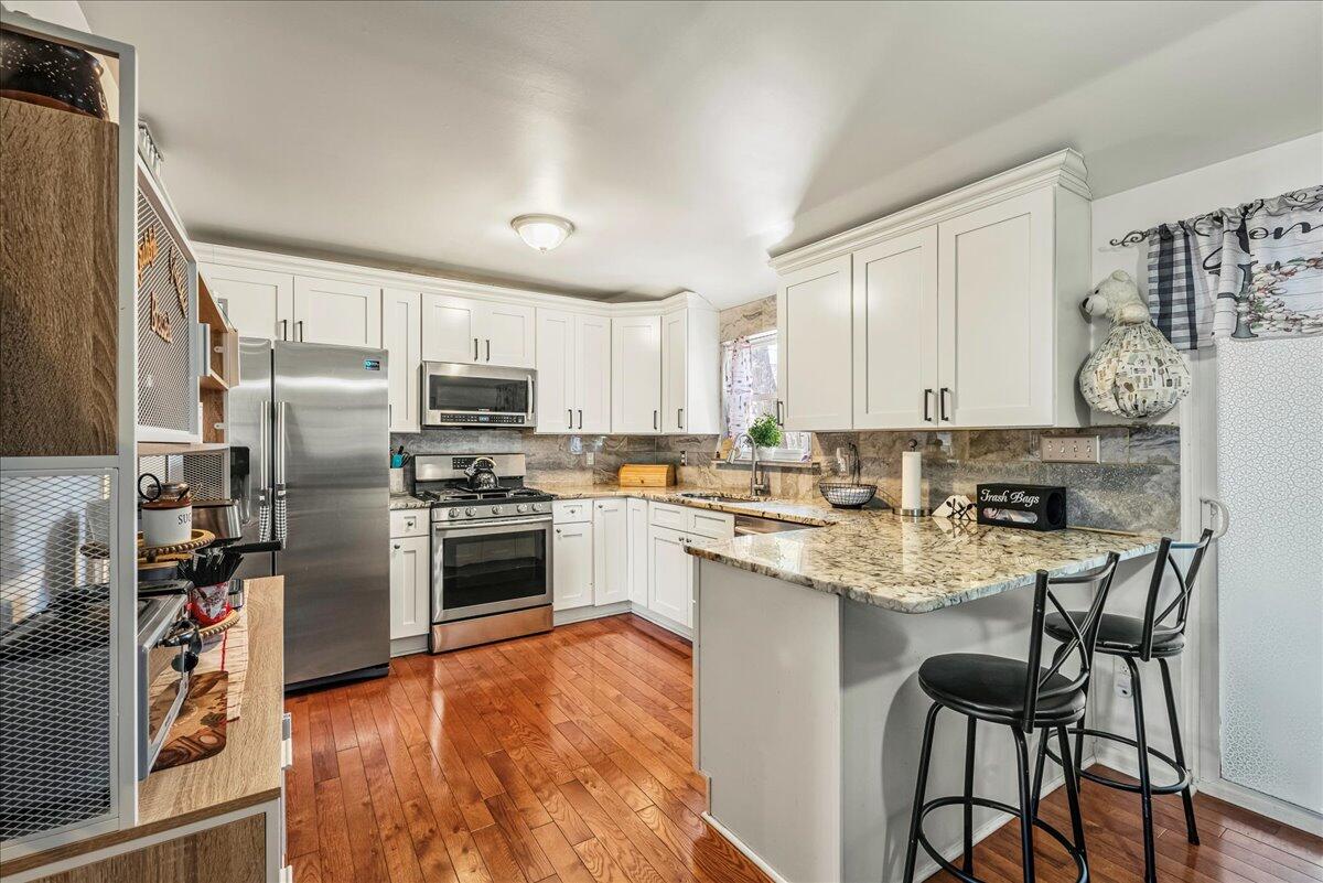 3106 Sycamore Ln, Pocono Summit, Pennsylvania image 5