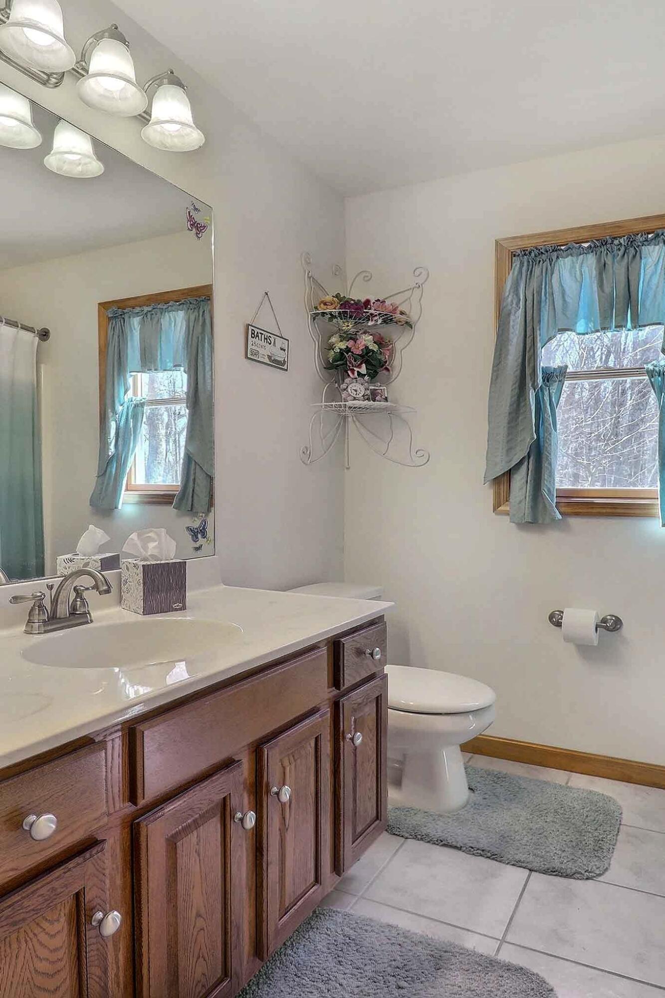619 Washington Xing Xing, East Stroudsburg, Pennsylvania image 34