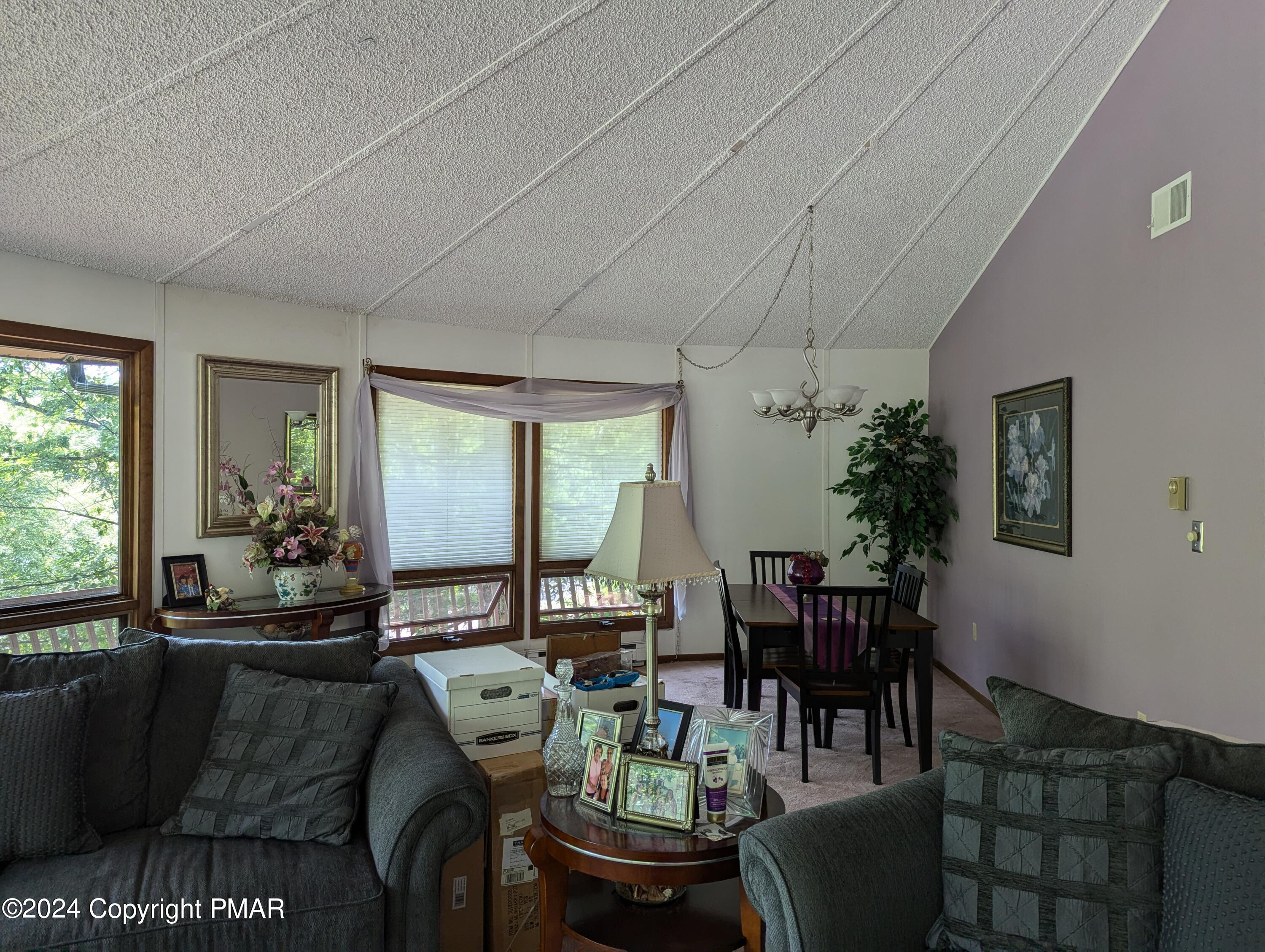 6194 Decker Road, Bushkill, Pennsylvania image 6
