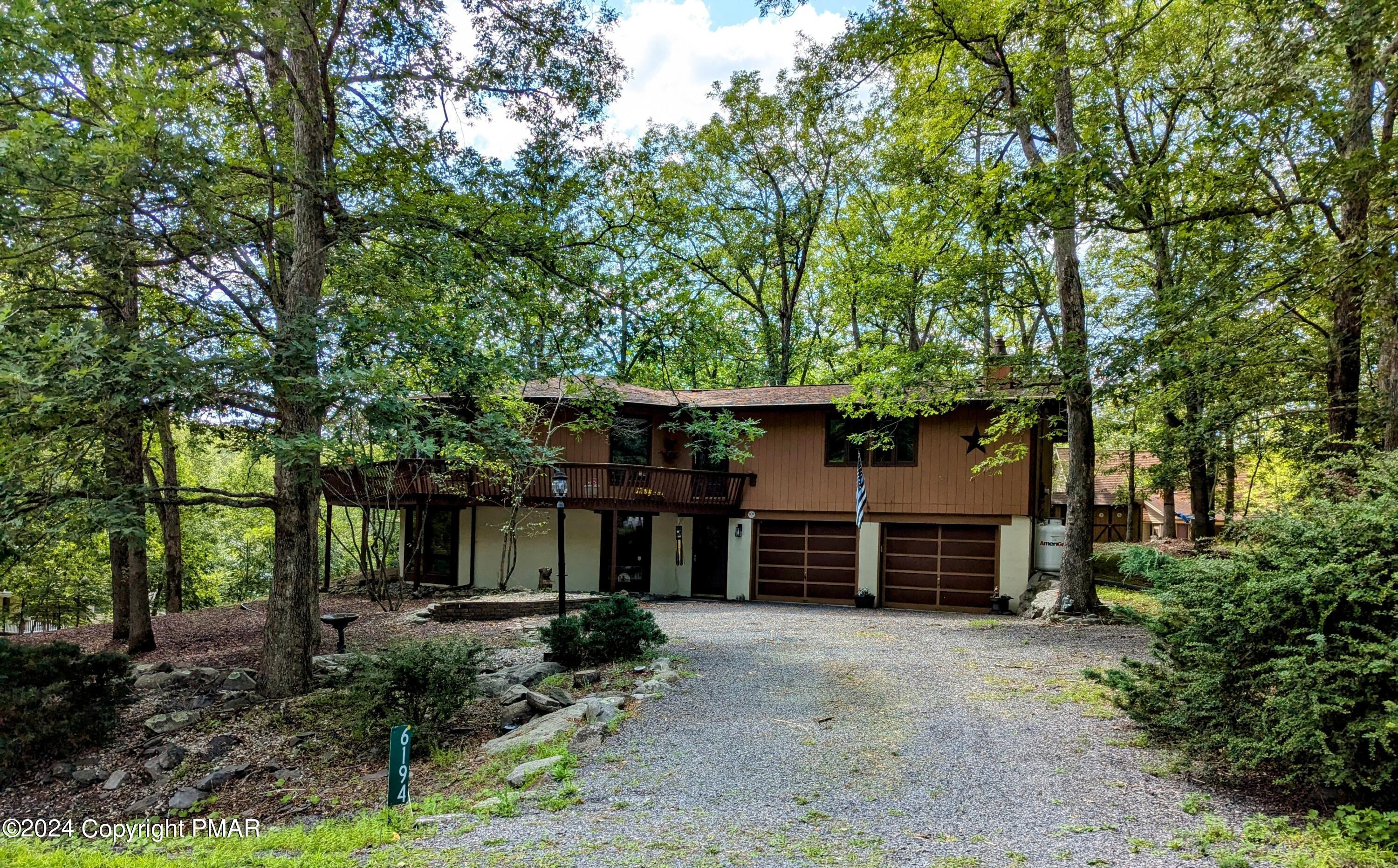 6194 Decker Road, Bushkill, Pennsylvania image 1