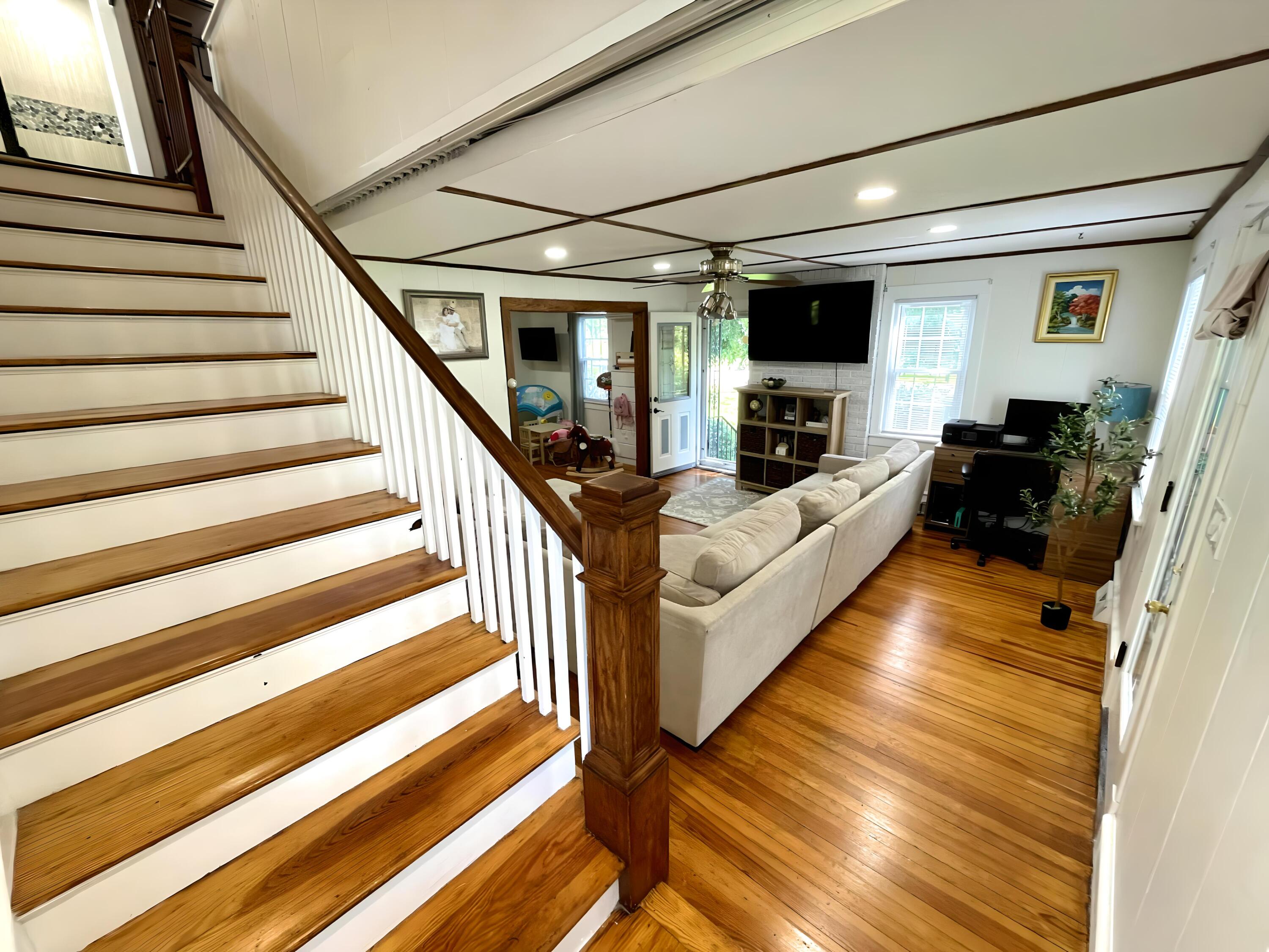 245 Learn Road, Tannersville, Pennsylvania image 5