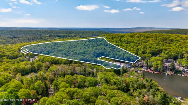 S LAKE DRIVE, LAKE HARMONY, PA 18624 - Image e45edf6d1e71f2a3f90a0d07fb182c6e/3072145668